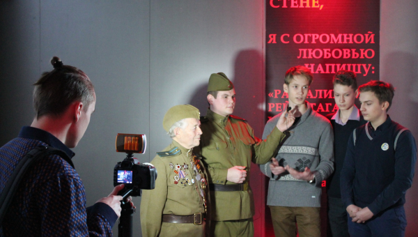 В музее оружия проходят съемки культурно-образовательных программ по выставке «Война и мифы». Тульский Государственный Музей Оружия