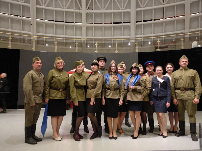 «Синий платочек Победы» в торжественном зале под куполом «шлема». Тульский Государственный Музей Оружия