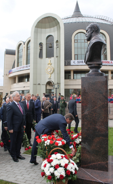 День оружейника в музее оружия! На Аллее Славы знаменитых оружейников г. Тулы открыт бюст Ф.Г.Гилленшмидта! Тульский Государственный Музей Оружия