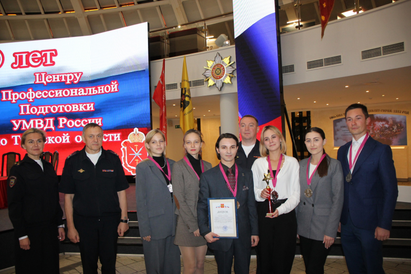 Сегодня в Тульском музее оружия состоялась интеллектуальная игра «Брейн – ринг» Тульский Государственный Музей Оружия