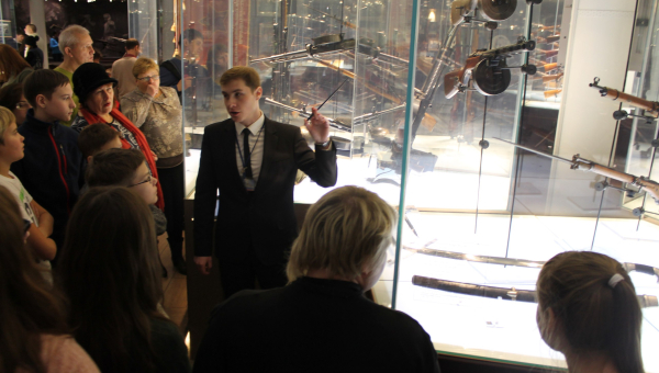 «Ночь искусств» в музее оружия продолжается… «Оружие в кино!» Тульский Государственный Музей Оружия