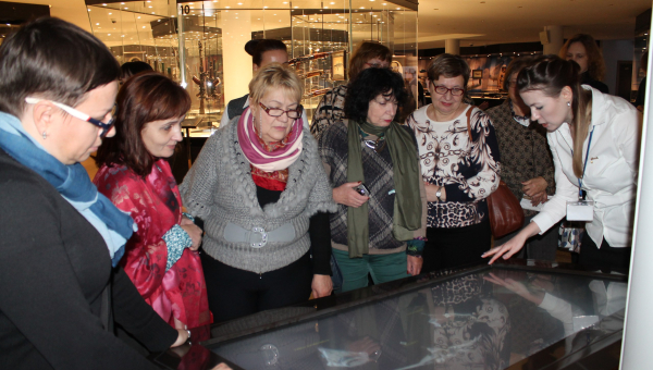 Ведущие туроператоры и представители туристических агентств города Калуги и Калужской области посетили музей оружия. Тульский Государственный Музей Оружия