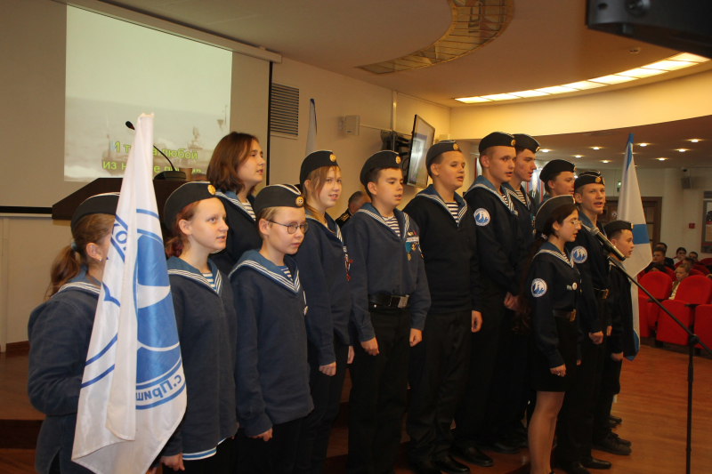 «Россия поднимает паруса!». В Тульском государственном музее оружия мероприятие, посвященное 328-й годовщине создания российского военного флота. Тульский Государственный Музей Оружия