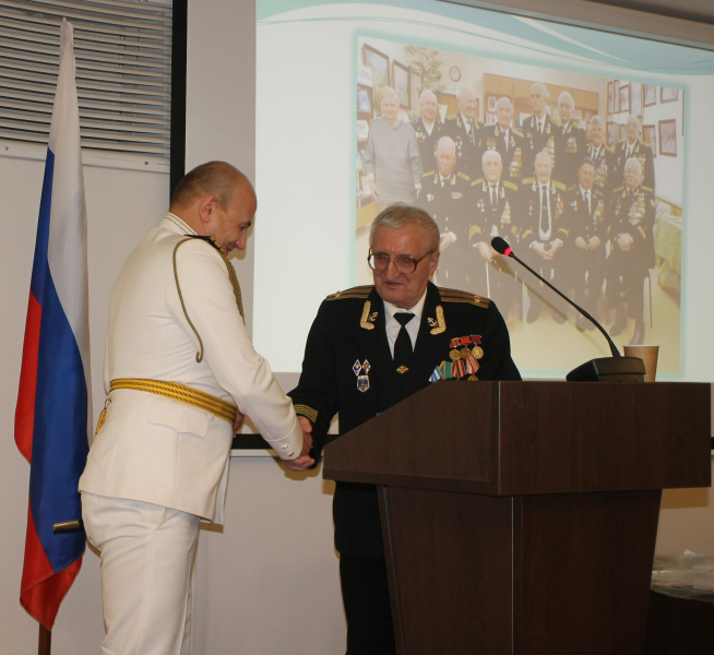 «Россия поднимает паруса!». В Тульском государственном музее оружия мероприятие, посвященное 328-й годовщине создания российского военного флота. Тульский Государственный Музей Оружия