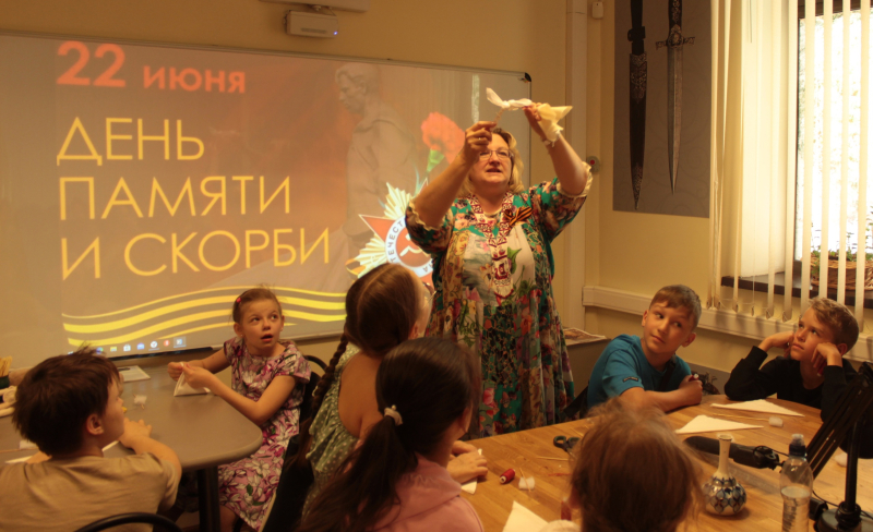 «И помнит Россия ваш дух боевой…». День памяти и скорби в Тульском музее оружия Тульский Государственный Музей Оружия