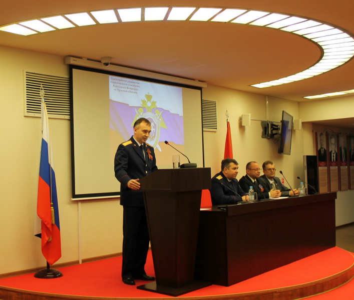 В музее оружия состоялось торжественное принятие присяги молодыми сотрудниками Следственного комитета РФ Тульский Государственный Музей Оружия