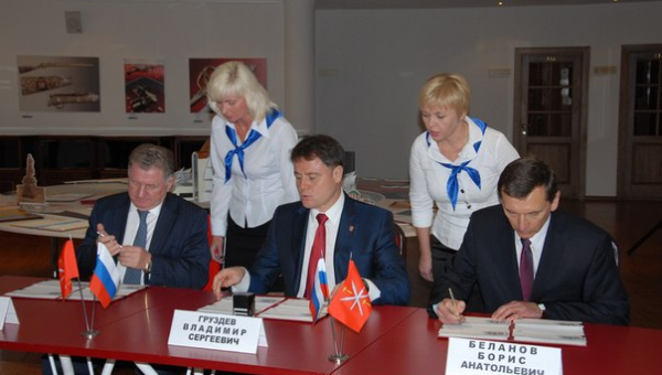 День оружейника. Церемония гашения маркированного конверта Тульский Государственный Музей Оружия