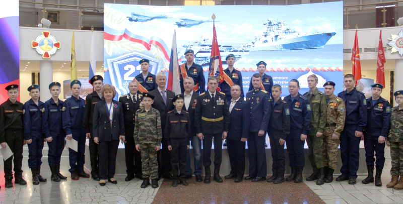 По доброй традиции в День защитника Отечества в Зале Славы российского оружия под сводами торжественного «шлема» приняли присягу воспитанники военно-патриотического клуба «Тайфун» Тульский Государственный Музей Оружия