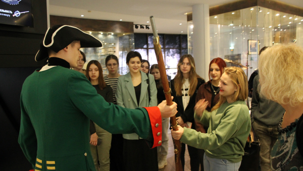 Сегодня в Тульском музее оружия стартовала «Неделя студенчества»! Тульский Государственный Музей Оружия