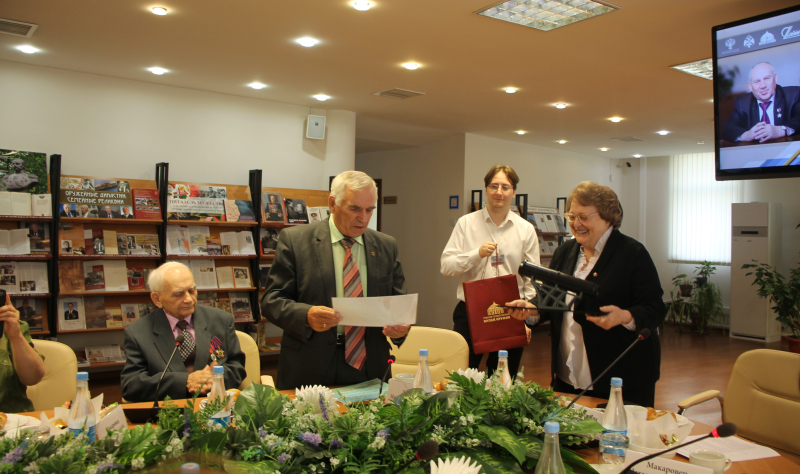 В День оружейника в Тульском государственном музее оружия состоялась встреча поколений «Большая семья – за большим столом», посвященная 85-летию Героя Российской Федерации Николая Александров Тульский Государственный Музей Оружия