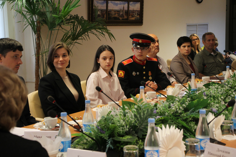 В День оружейника в Тульском государственном музее оружия состоялась встреча поколений «Большая семья – за большим столом», посвященная 85-летию Героя Российской Федерации Николая Александров Тульский Государственный Музей Оружия