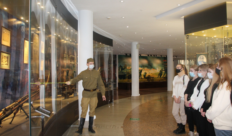 80-летию героической обороны города Тулы посвящается! «Рабочий город стал бойцом!»: Уроки мужества в Тульском музее оружия Тульский Государственный Музей Оружия