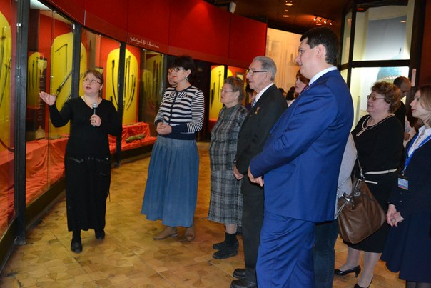 Ятаганы, мечи «дао», «тати» и «катана» в Тульском музее оружия! Тульский Государственный Музей Оружия