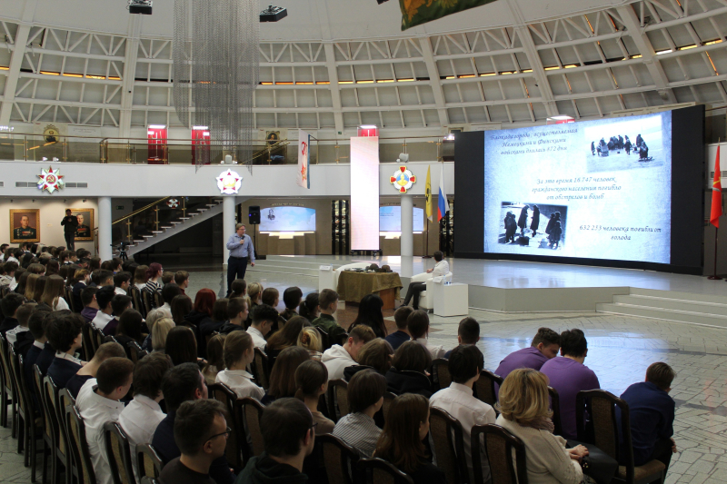 В День воинской славы России – День полного освобождения Ленинграда от фашистской блокады - в Тульском музее оружия состоялся Всероссийский Урок памяти «Блокадный хлеб» Тульский Государственный Музей Оружия