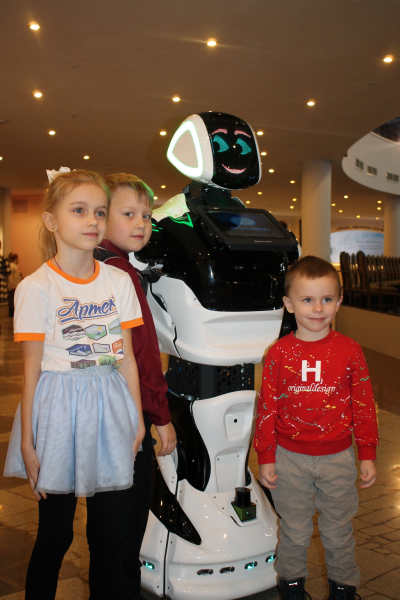 «Звездный дозор Богатырского Шлема»: первые детские новогодние представления в Тульском музее оружия. Фоторепортаж. Тульский Государственный Музей Оружия