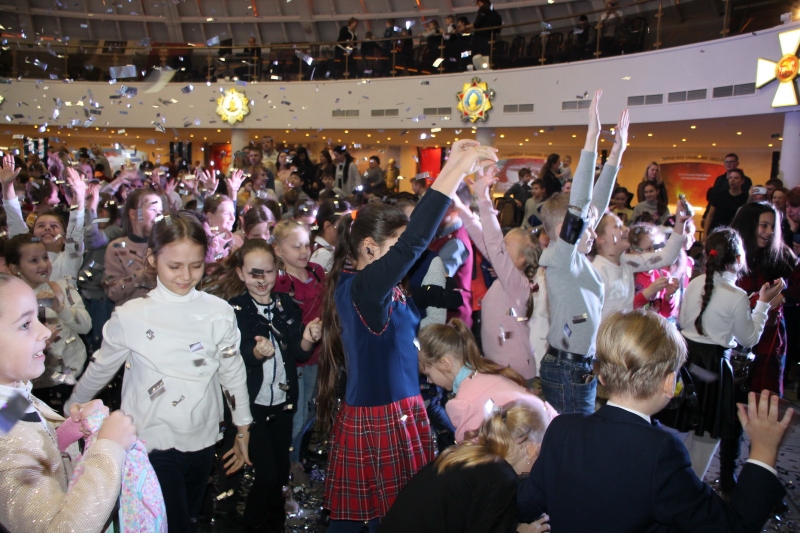 «Звездный дозор Богатырского Шлема»: первые детские новогодние представления в Тульском музее оружия. Фоторепортаж. Тульский Государственный Музей Оружия