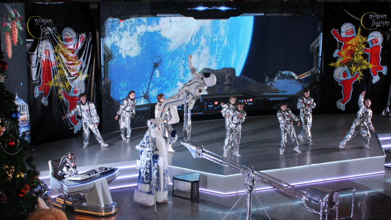 «Звездный дозор Богатырского Шлема»: первые детские новогодние представления в Тульском музее оружия. Фоторепортаж. Тульский Государственный Музей Оружия