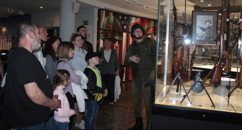 Всероссийская акция «Ночь музеев» в Тульском музее оружия: интерактивные площадки, познавательные семейные программы, костюмированные экскурсии. Тульский Государственный Музей Оружия