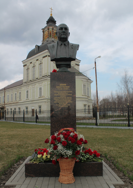 25 апреля – день памяти легендарного тульского конструктора Аркадия Георгиевича Шипунова (1927-2006) Тульский Государственный Музей Оружия