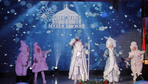 Праздничные театрализованные представления «Новогодние секреты Богатырского Шлема» в Тульском музее оружия - фоторепортаж! Тульский Государственный Музей Оружия