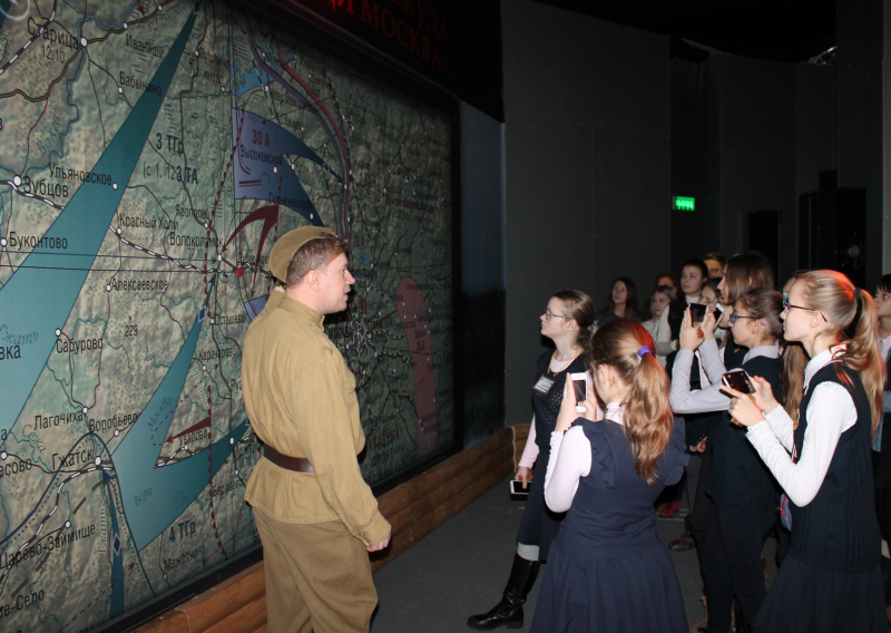 Спешите посетить ультрасовременную выставку «Война и мифы» в Тульском музее оружия! Вход на выставку свободный! Тульский Государственный Музей Оружия