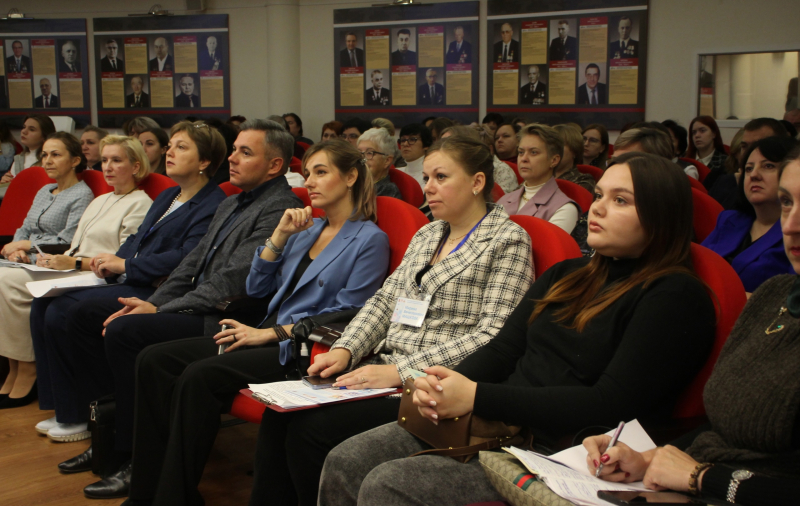 В музее оружия состоялась Всероссийская научно-практическая конференция «Полисубъектное взаимодействие образовательной организации, семьи и социума в формировании культуры и социальной активн Тульский Государственный Музей Оружия