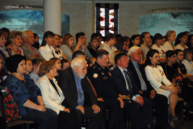 Молодежь встретилась с потомками Маршалов Советского Союза и фронтовых писателей Тульский Государственный Музей Оружия