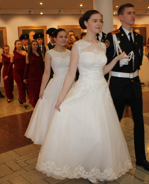 «Отчизны верные сыны» - кадетский бал в Тульском музее оружия. Тульский Государственный Музей Оружия