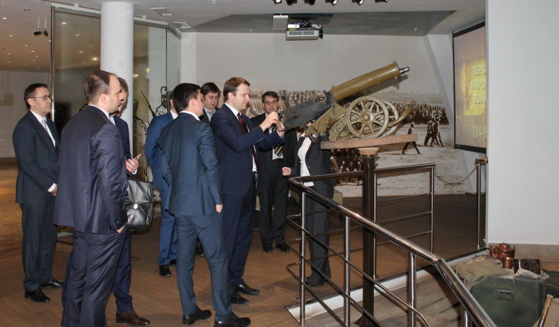 Министр экономического развития России М.С. Орешкин посетил Тульский музей оружия. Тульский Государственный Музей Оружия