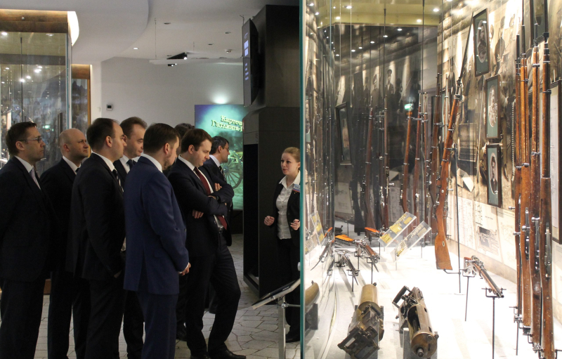 Министр экономического развития России М.С. Орешкин посетил Тульский музей оружия. Тульский Государственный Музей Оружия