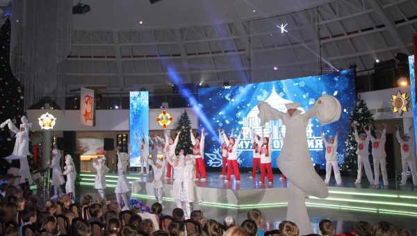 В Тульском государственном музее оружия по доброй традиции стартовали масштабные праздничные детские новогодние театрализованные представления! Тульский Государственный Музей Оружия