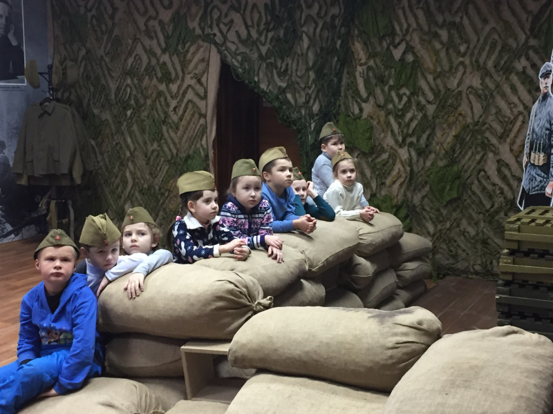 «Мы родом не из детства – из войны»: событиям героической обороны Тулы посвящается… Тульский Государственный Музей Оружия