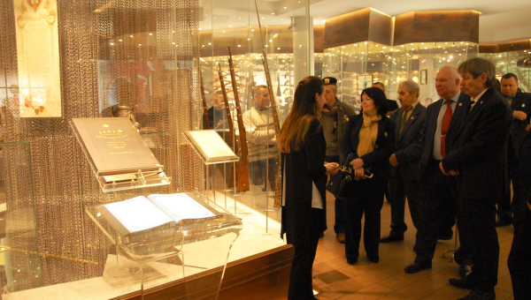 Ветераны 80-го гвардейского Краснознаменного зенитного ракетного полка ПВО посетили Тульский музей оружия. Тульский Государственный Музей Оружия