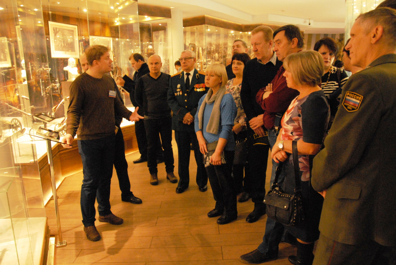 Ветераны 80-го гвардейского Краснознаменного зенитного ракетного полка ПВО посетили Тульский музей оружия. Тульский Государственный Музей Оружия