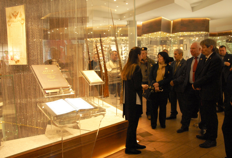 Ветераны 80-го гвардейского Краснознаменного зенитного ракетного полка ПВО посетили Тульский музей оружия. Тульский Государственный Музей Оружия