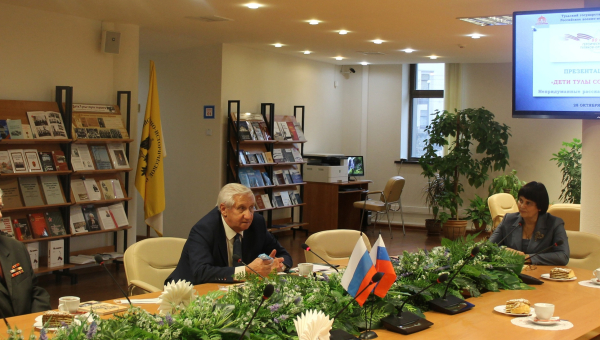 К 80-летию героического подвига туляков-оружейников в Тульском музее оружия состоялась презентация книги «Дети Тулы сорок первого. Непридуманные рассказы о судьбе поколения» Тульский Государственный Музей Оружия