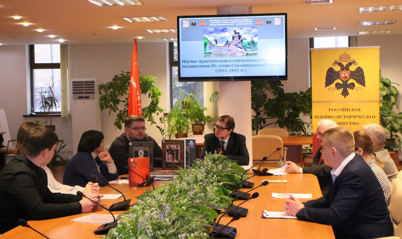 Сегодня в музее оружия состоялась презентация лучших докладов учащихся МБОУ «ЦО №22 – Лицей искусств», посвященных 80-летию Сталинградской битвы Тульский Государственный Музей Оружия