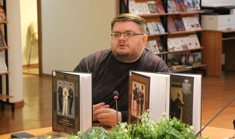 Сегодня в музее оружия состоялась презентация лучших докладов учащихся МБОУ «ЦО №22 – Лицей искусств», посвященных 80-летию Сталинградской битвы Тульский Государственный Музей Оружия