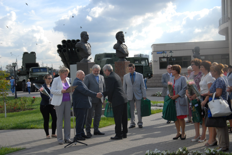 Аллея славы Тульский Государственный Музей Оружия