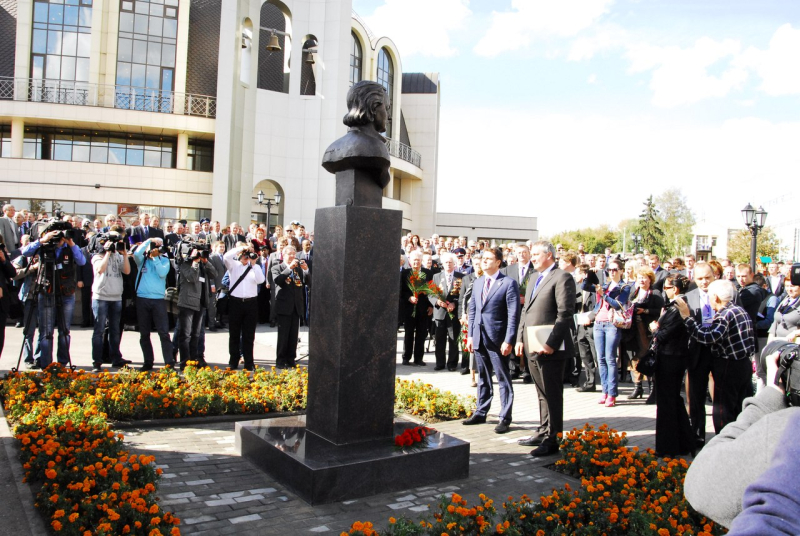 Аллея славы Тульский Государственный Музей Оружия