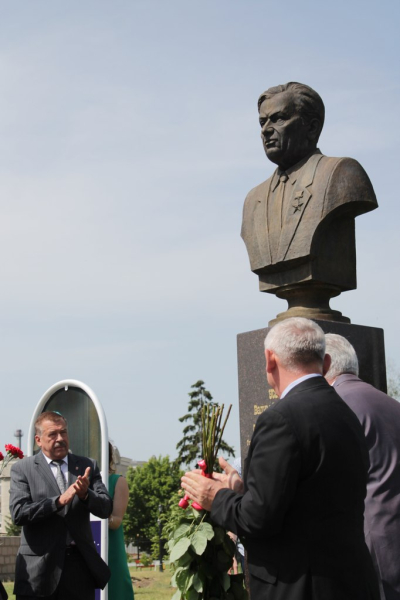 Аллея славы Тульский Государственный Музей Оружия