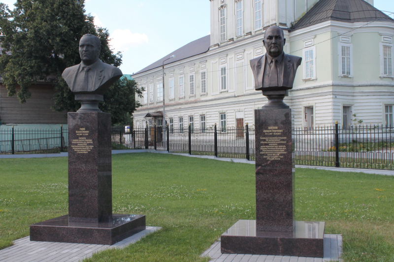 Аллея славы Тульский Государственный Музей Оружия