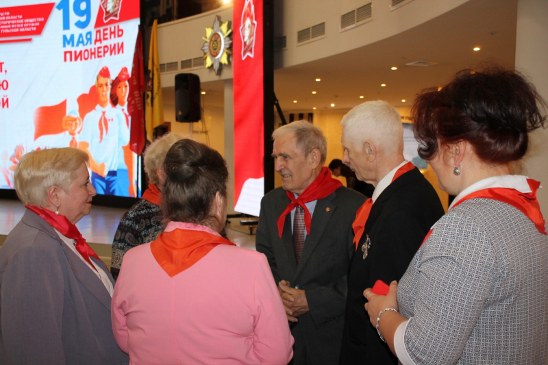 Тульский областной слет, посвященный 100-летию Всесоюзной пионерской организации имени В.И. Ленина. 19 мая 2022 года Тульский Государственный Музей Оружия