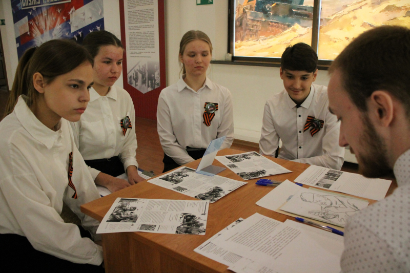 Равнение на Героев Тульский Государственный Музей Оружия