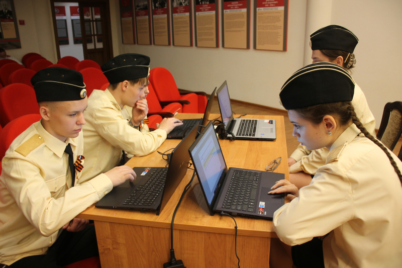 Равнение на Героев Тульский Государственный Музей Оружия