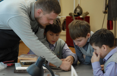 Ажур металла рукотворный Тульский Государственный Музей Оружия