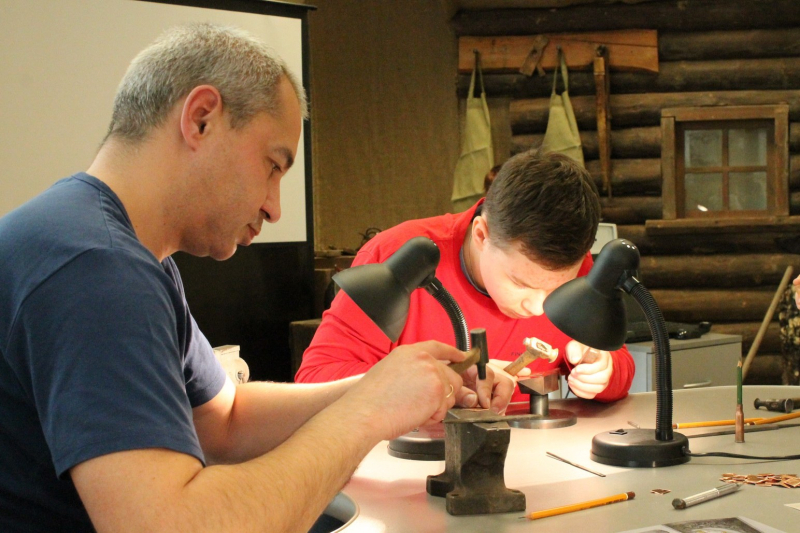 Ажур металла рукотворный Тульский Государственный Музей Оружия