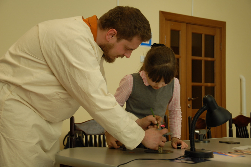 Ажур металла рукотворный Тульский Государственный Музей Оружия