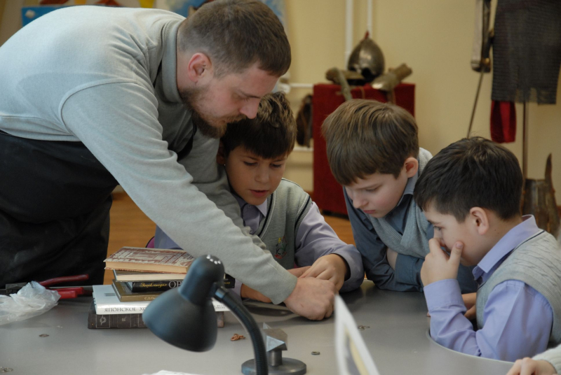 Ажур металла рукотворный Тульский Государственный Музей Оружия