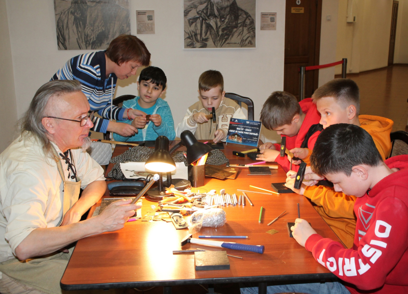 Искусство тульской всечки и резьбы Тульский Государственный Музей Оружия